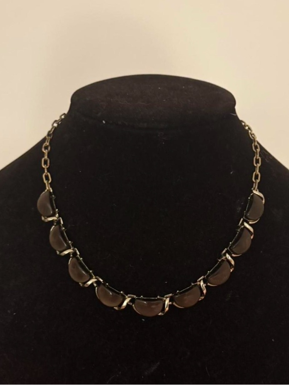 Elegant Black and Brown stone Semi-Precious Link Necklace